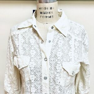 T70 Stacy Summers Cotton Nylon Beige Lace Top